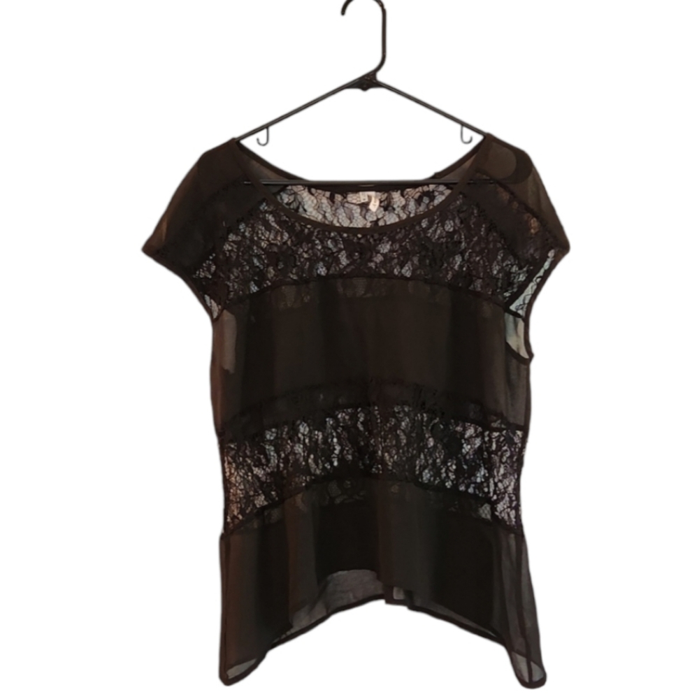 Studio‎ Y Short Sleeve Sheer Black Lace Top Size Medium